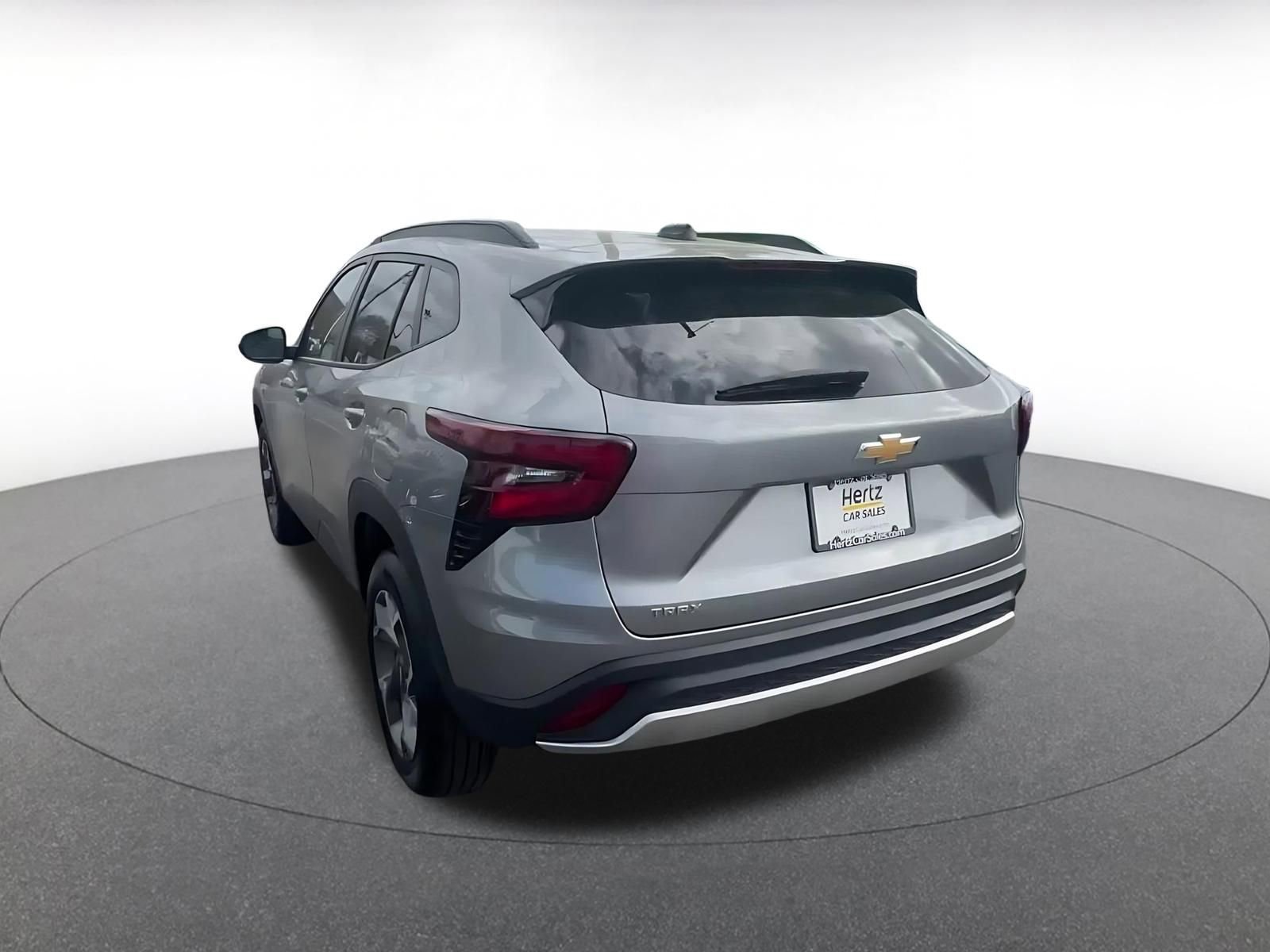 Thumbnail: 2025 Chevrolet Trax - 11