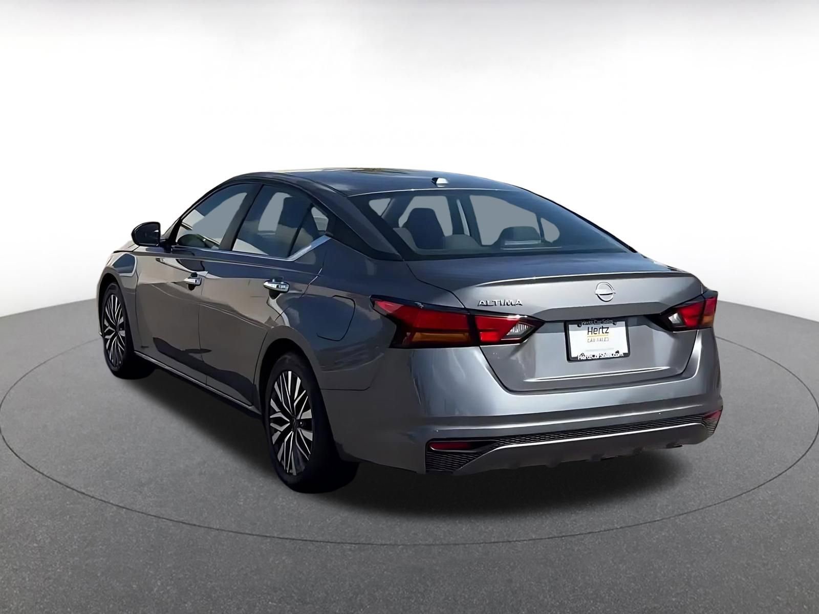Thumbnail: 2025 Nissan Altima - 11