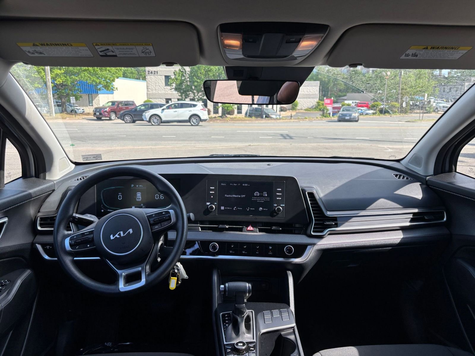 Thumbnail: 2025 Kia Sportage - 32
