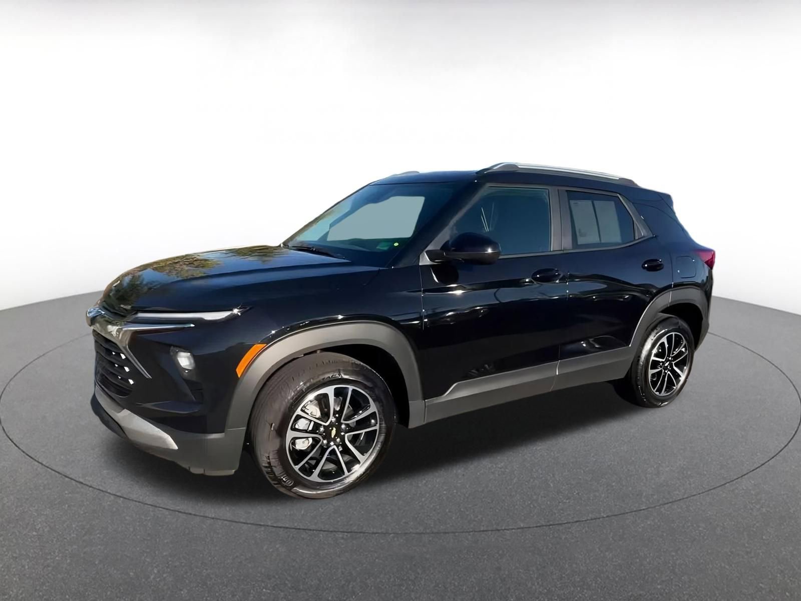 Thumbnail: 2025 Chevrolet TrailBlazer - 8