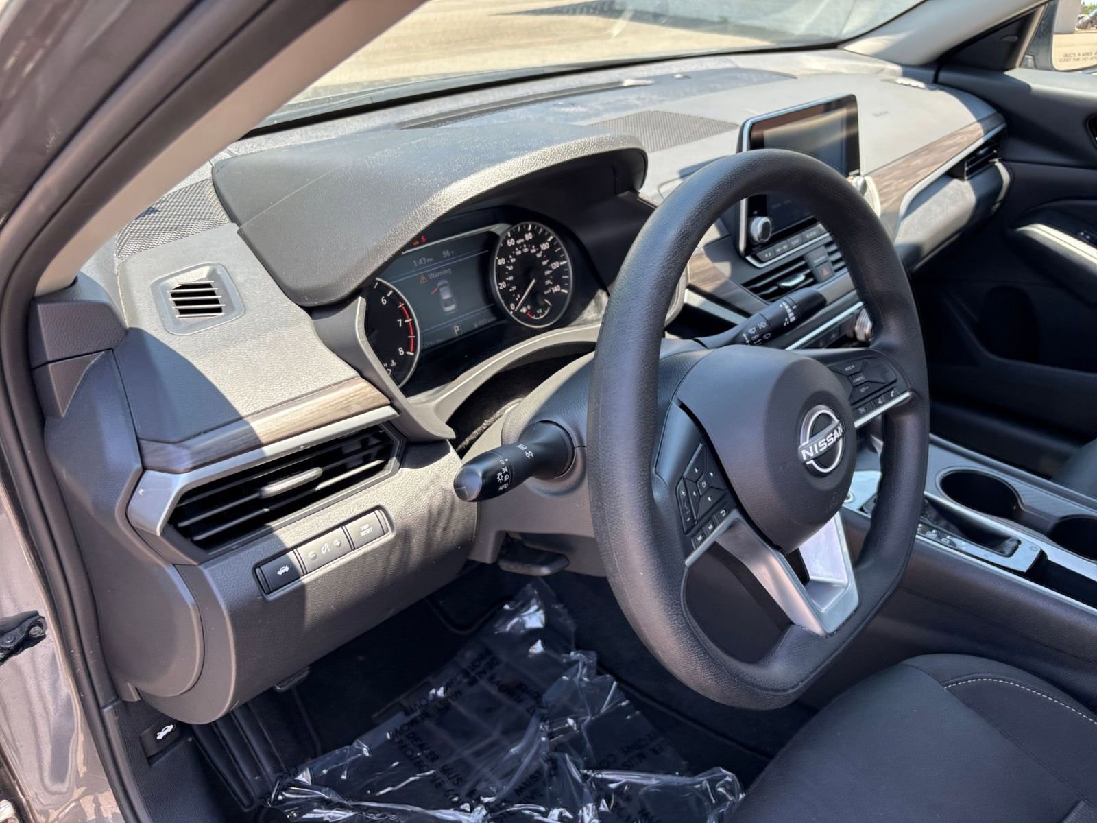 Thumbnail: 2025 Nissan Altima - 35