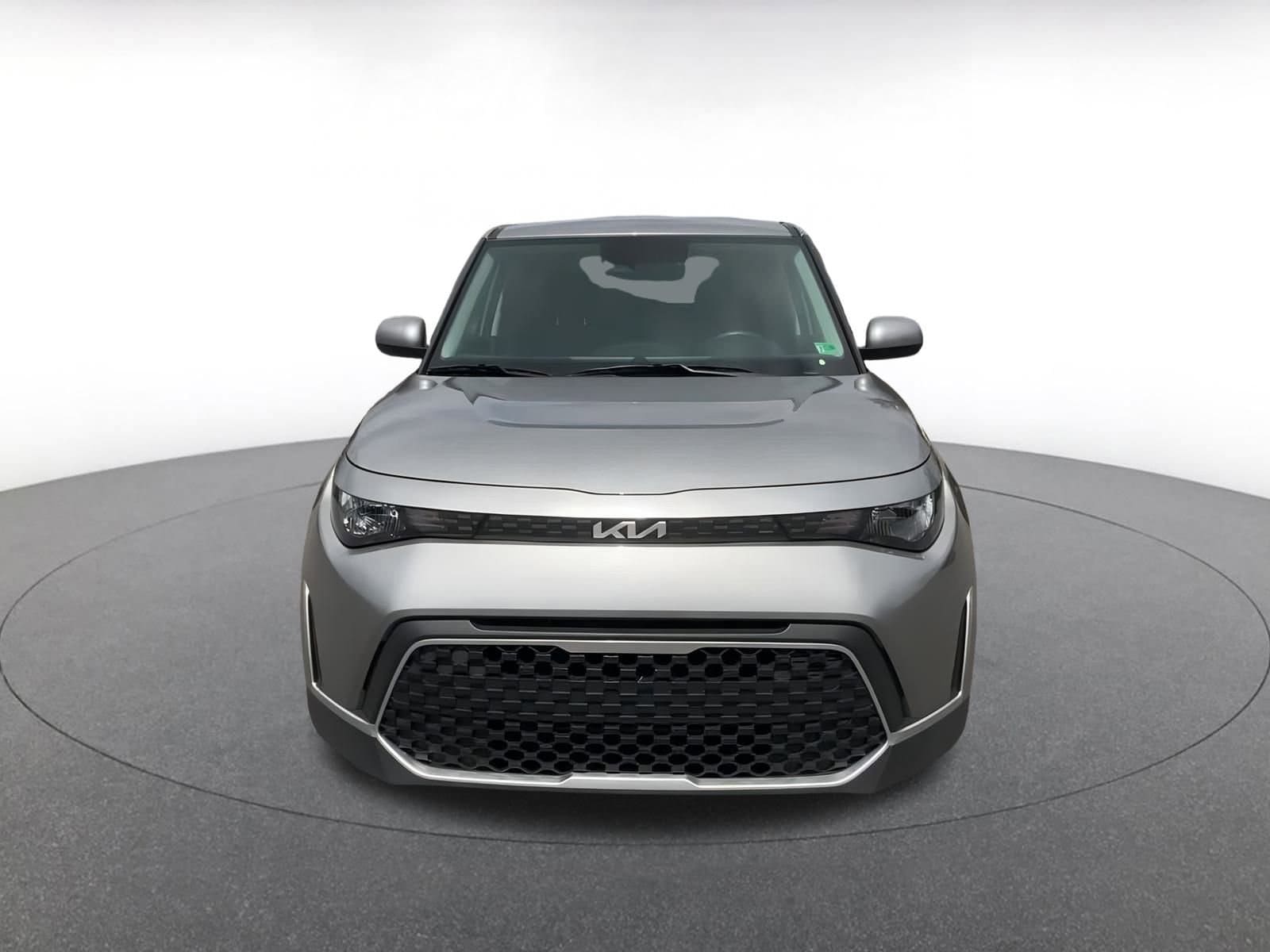 Thumbnail: 2023 Kia Soul - 5