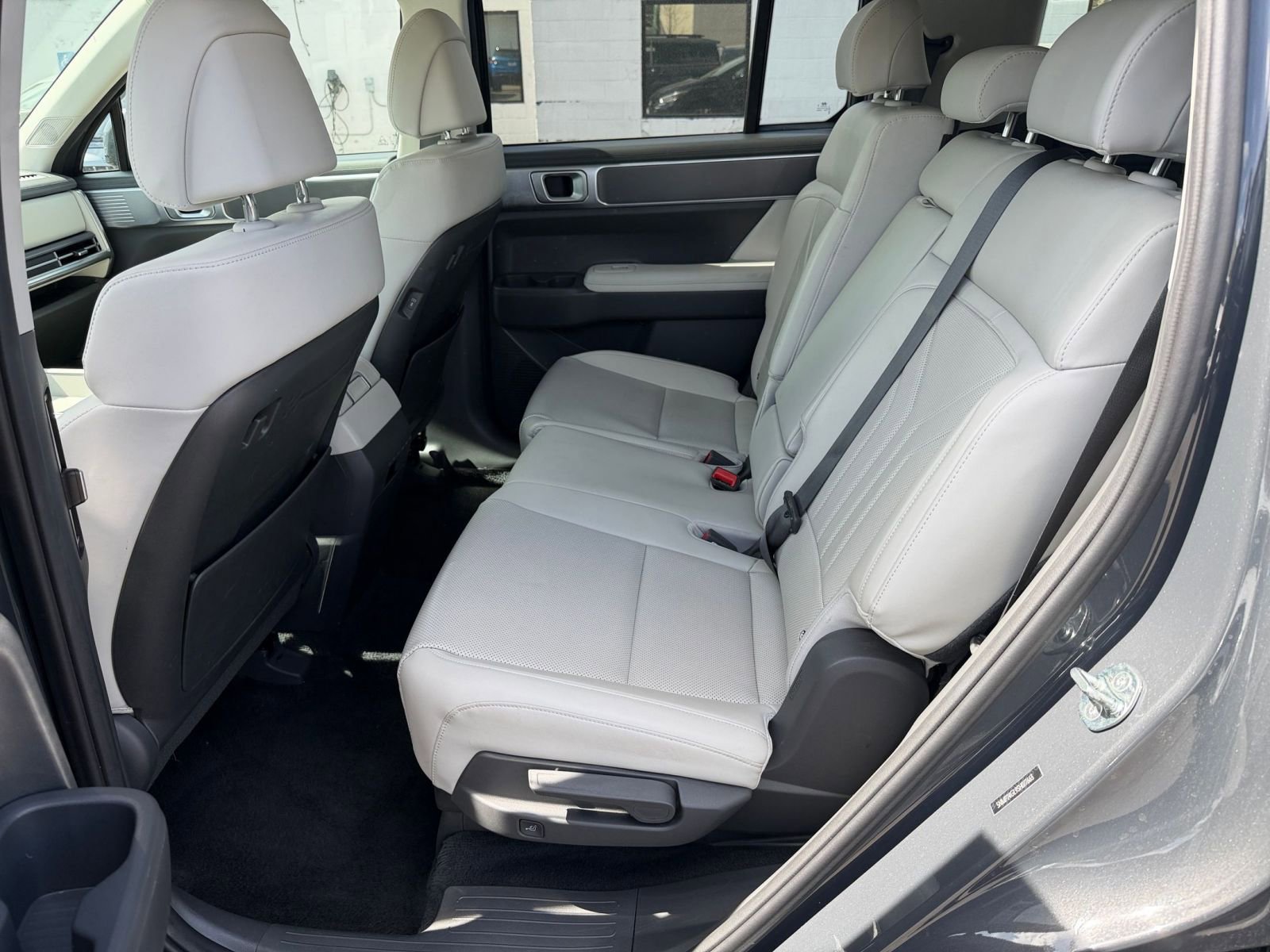 Thumbnail: 2025 Hyundai Santa Fe - 27