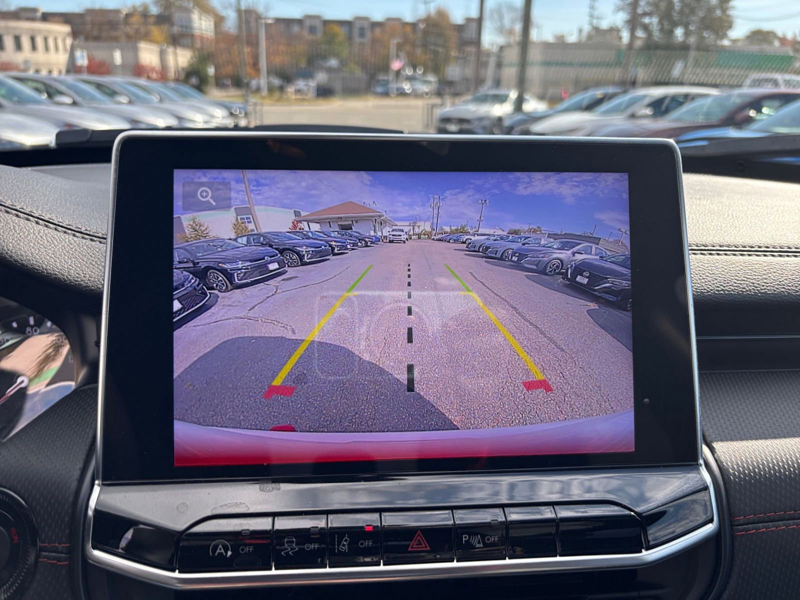 Thumbnail: 2025 Jeep Compass - 17