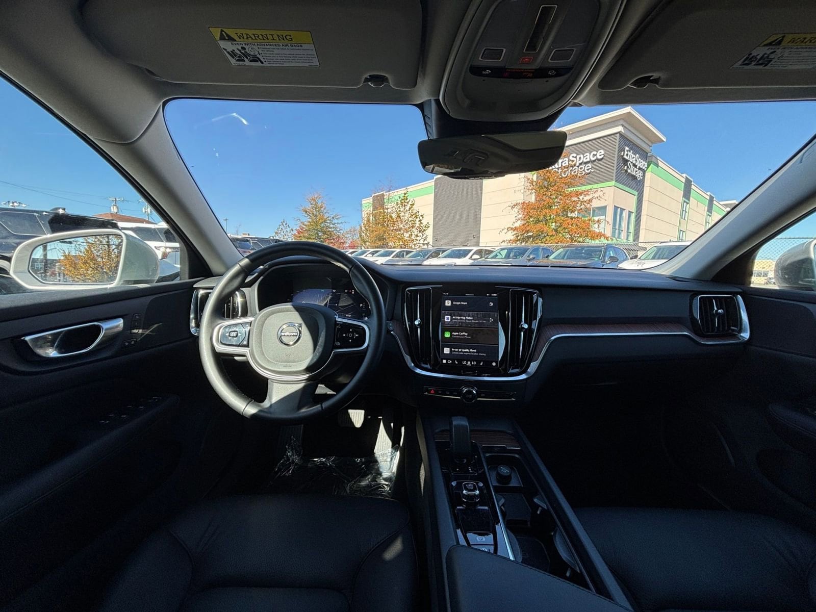 Thumbnail: 2025 Volvo S60 - 33