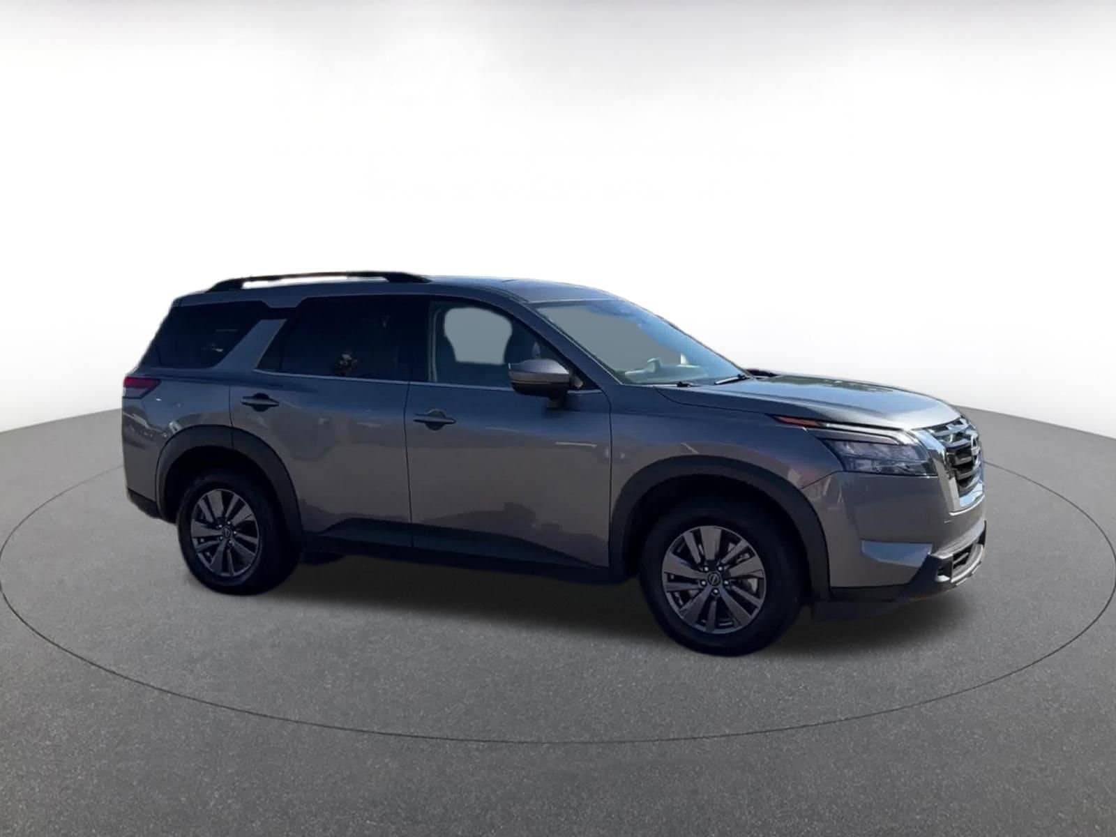 Thumbnail: 2025 Nissan Pathfinder - 2