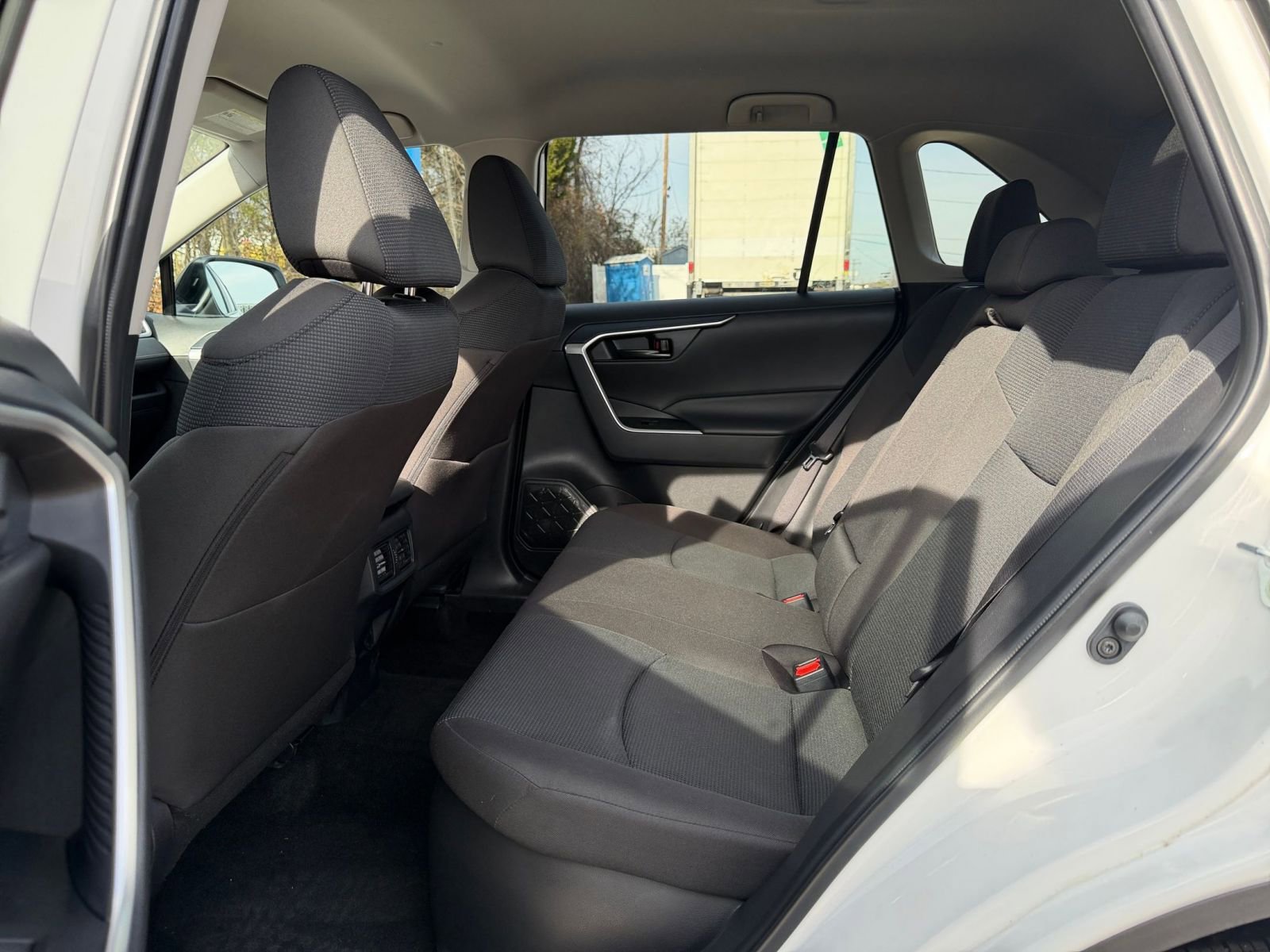 Thumbnail: 2025 Toyota RAV4 - 24