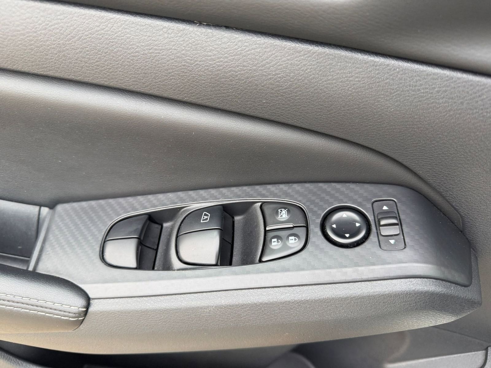 Thumbnail: 2025 Nissan Altima - 18