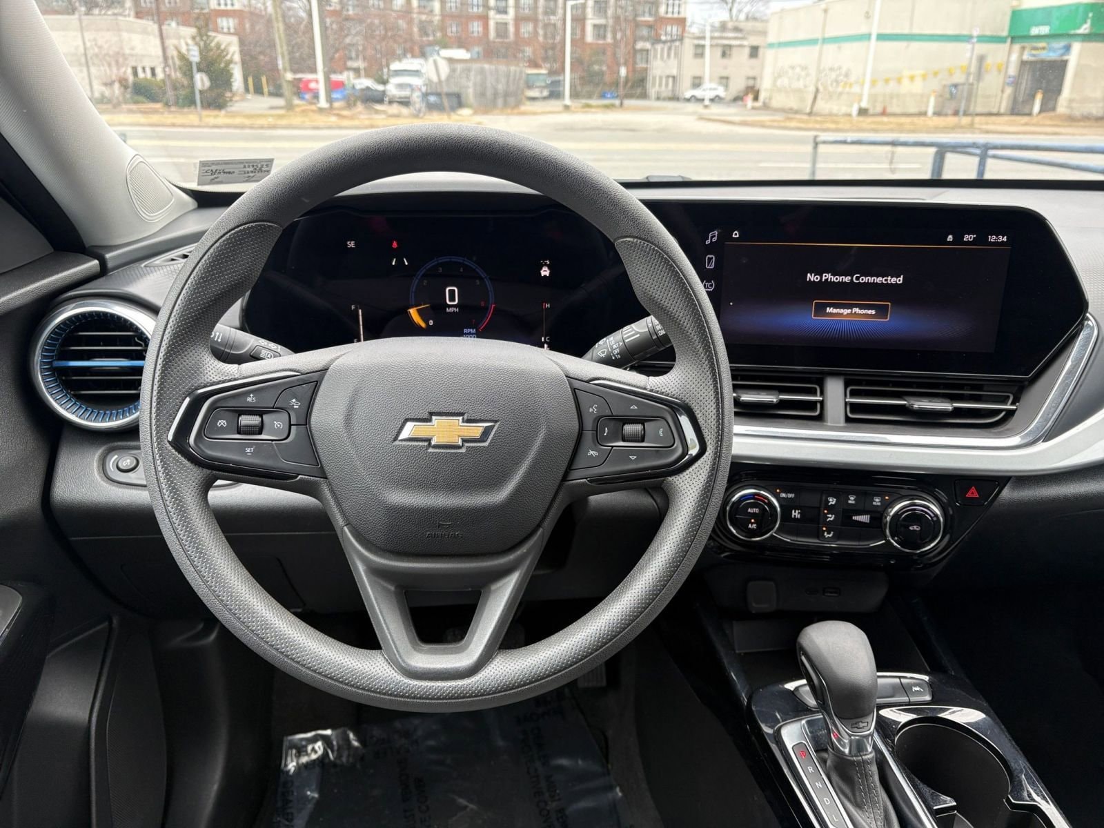 Thumbnail: 2025 Chevrolet Trax - 33