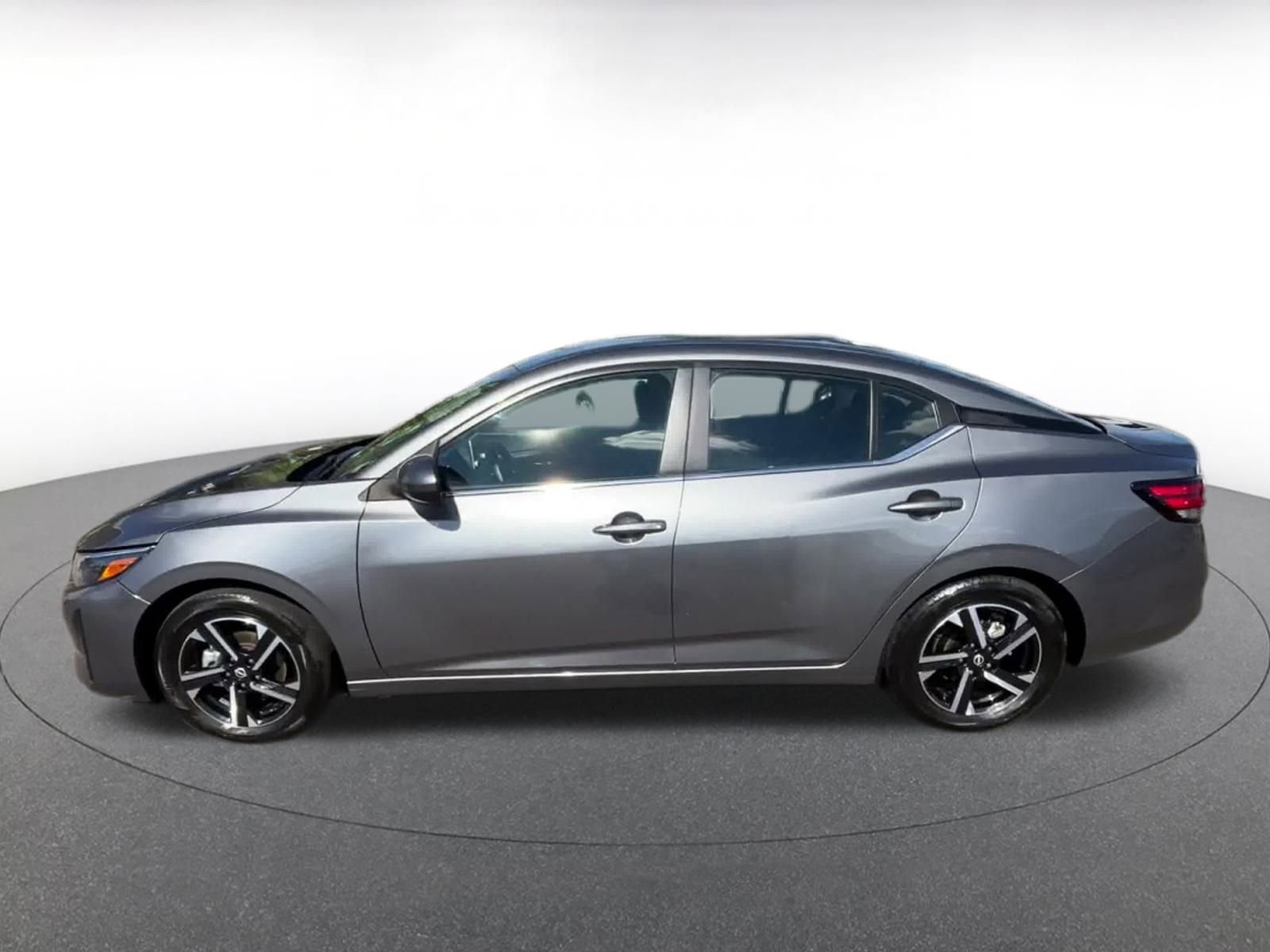 Thumbnail: 2024 Nissan Sentra - 9