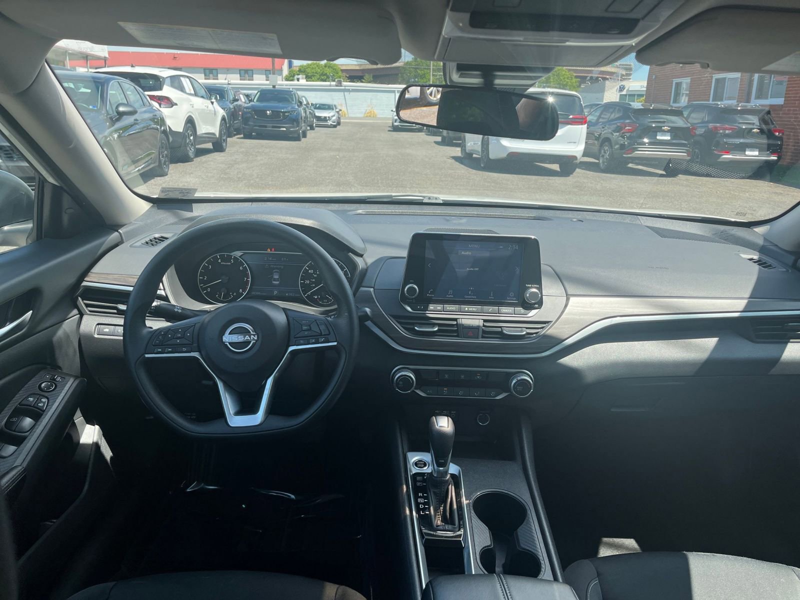 Thumbnail: 2025 Nissan Altima - 33