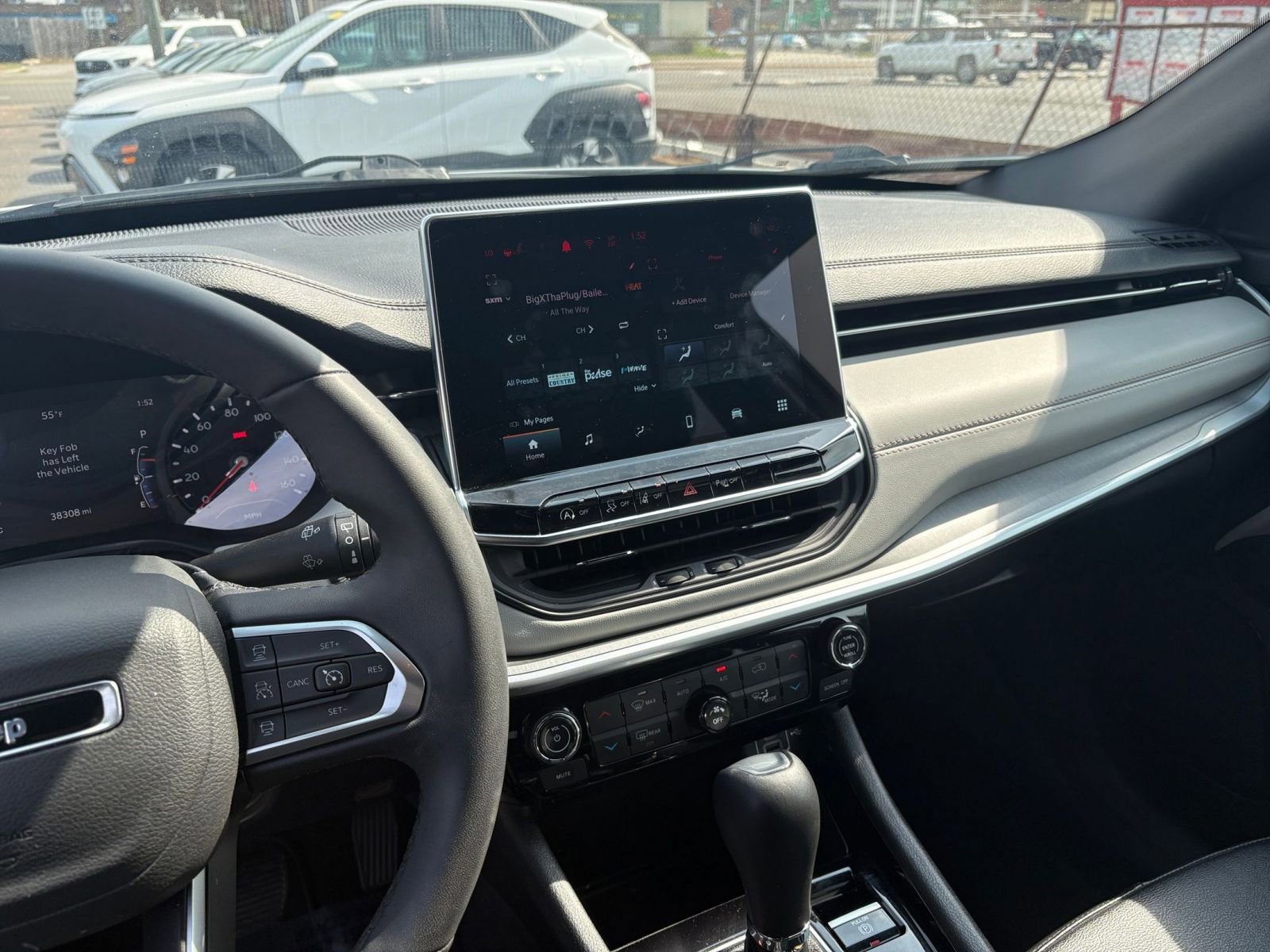 Thumbnail: 2025 Jeep Compass - 17