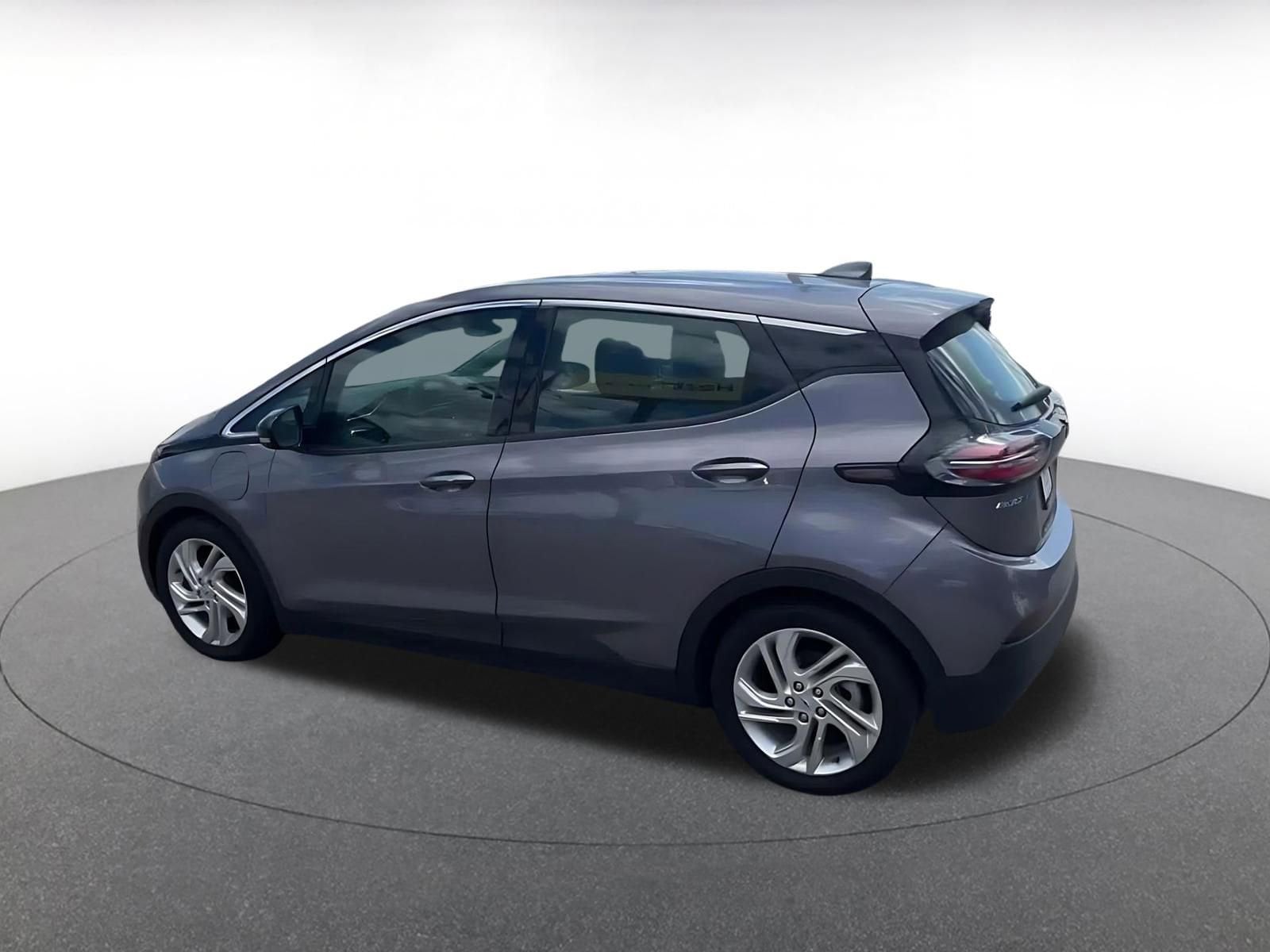 Thumbnail: 2023 Chevrolet Bolt EV - 10