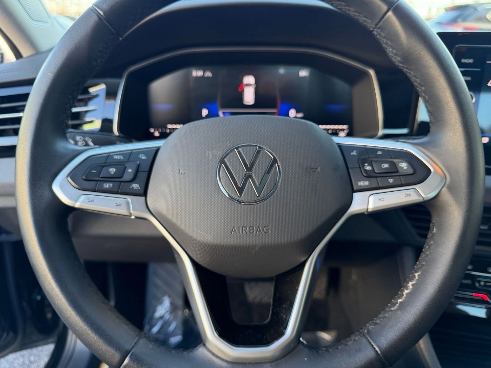 Thumbnail: 2025 Volkswagen Jetta - 28