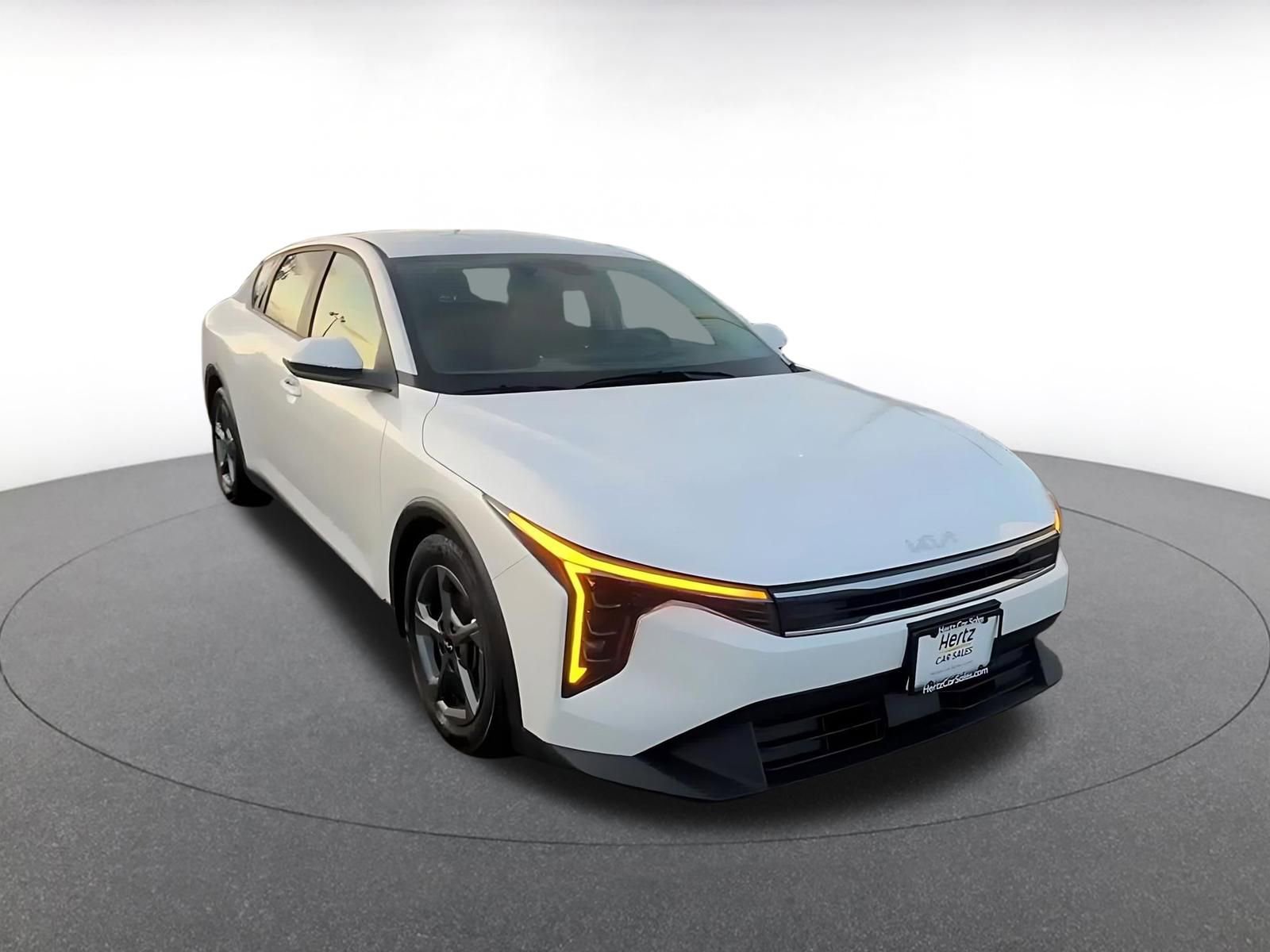 Thumbnail: 2025 Kia K4 - 3