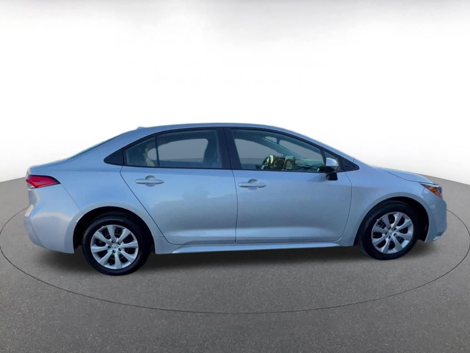 Thumbnail: 2025 Toyota Corolla - 16