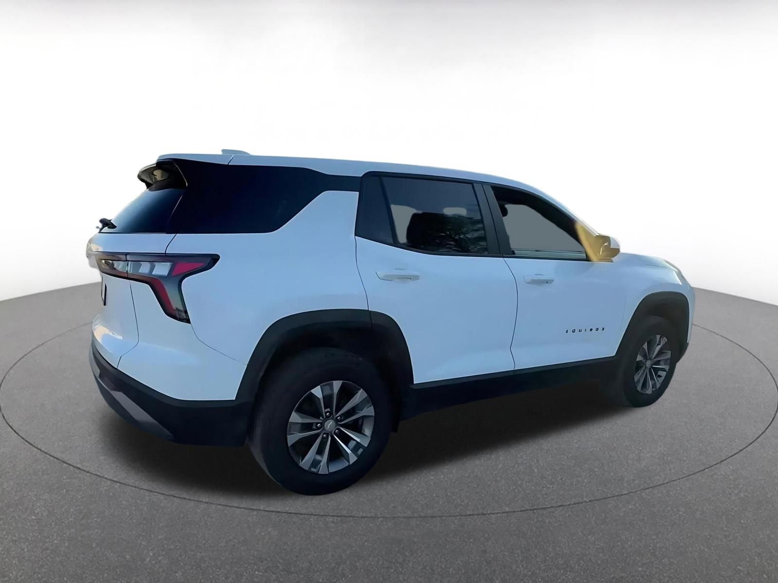 Thumbnail: 2025 Chevrolet Equinox - 15