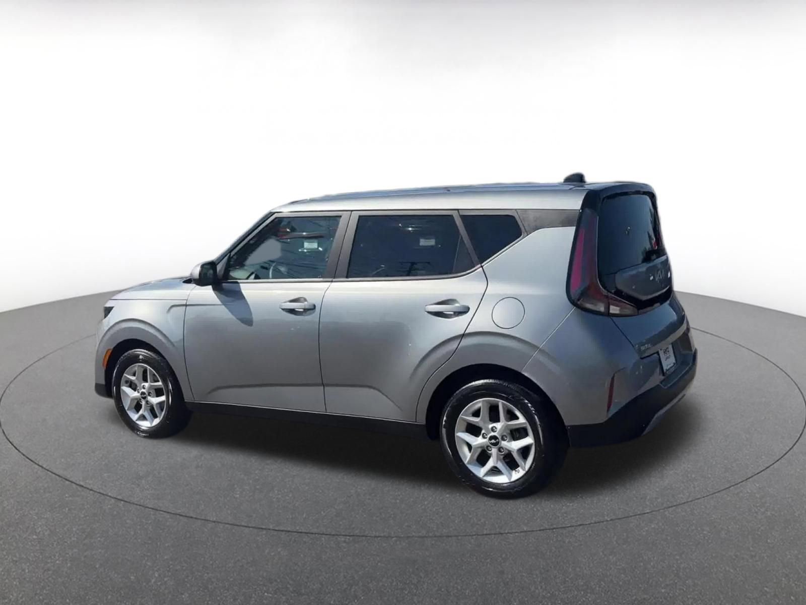 Thumbnail: 2025 Kia Soul - 10