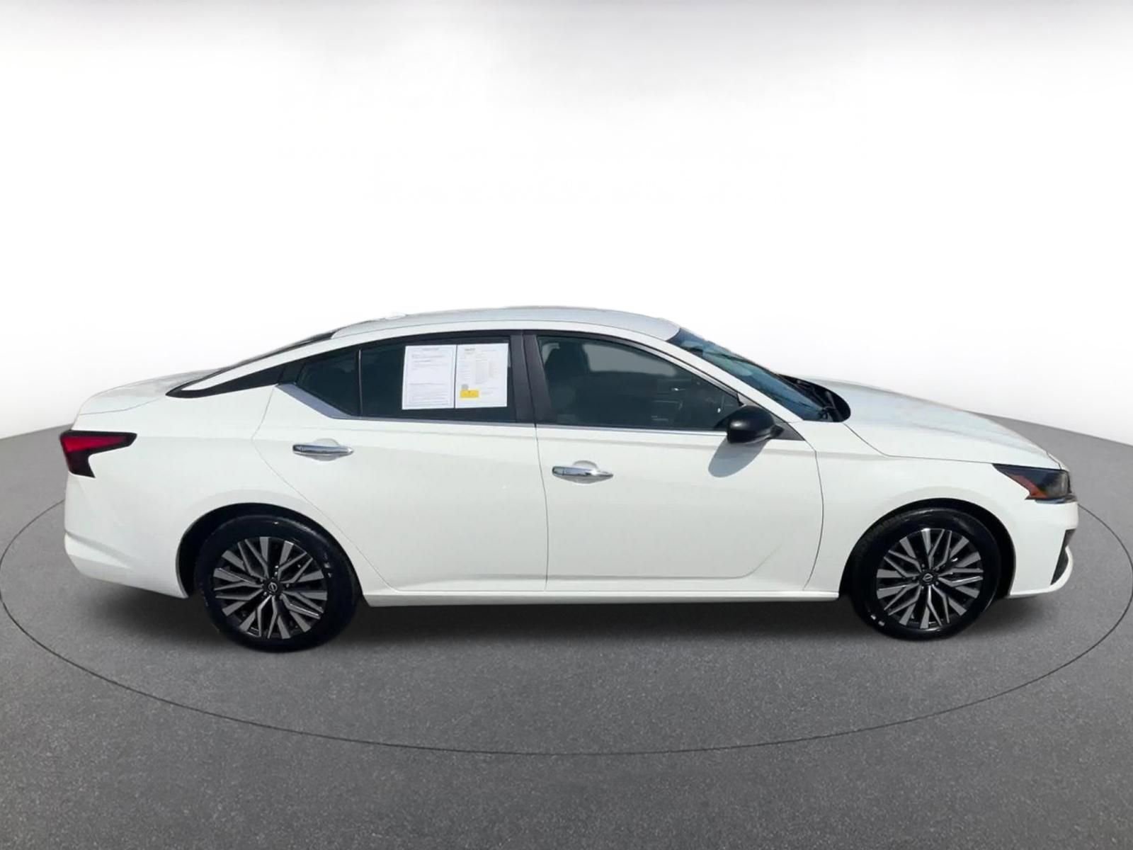 Thumbnail: 2025 Nissan Altima - 16