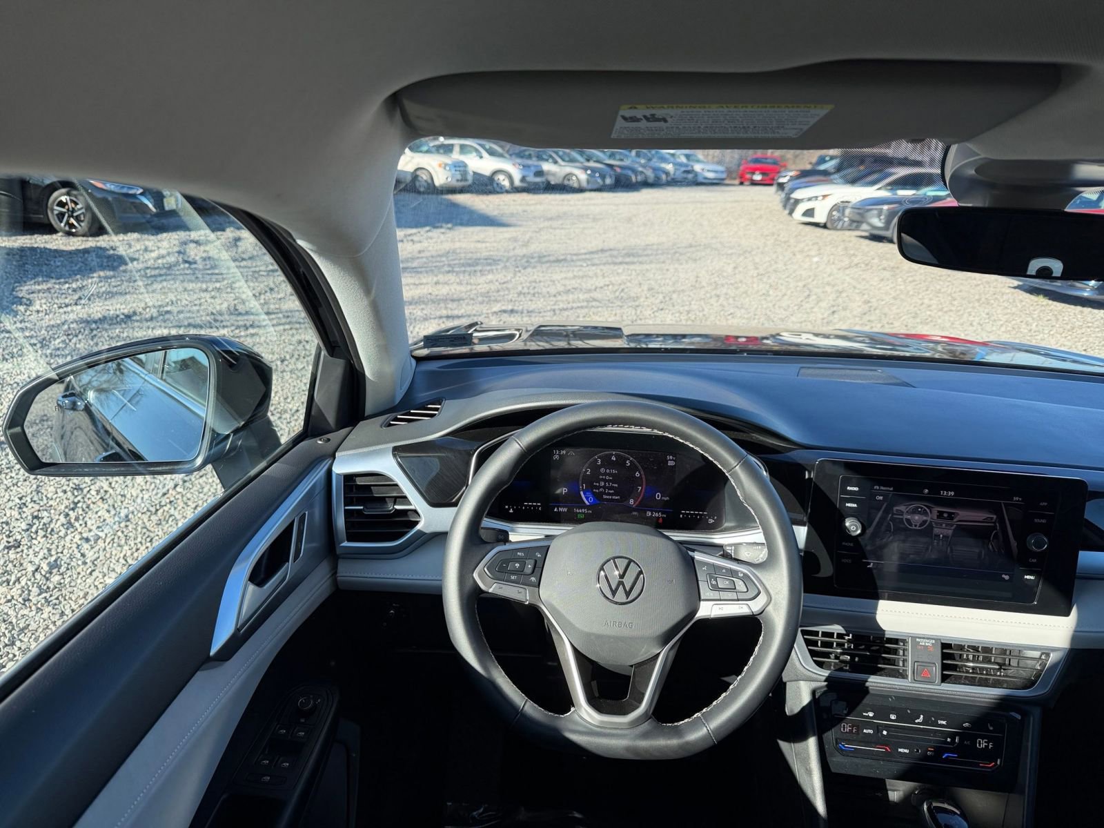 Thumbnail: 2025 Volkswagen Taos - 34