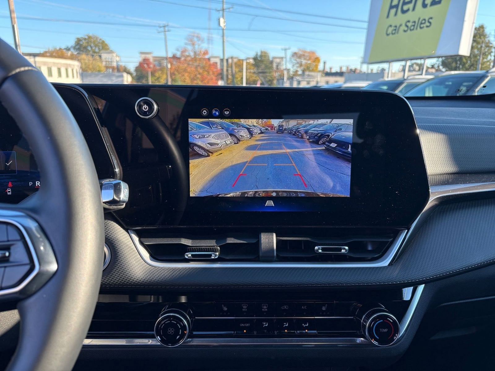 Thumbnail: 2025 Chevrolet Equinox - 17