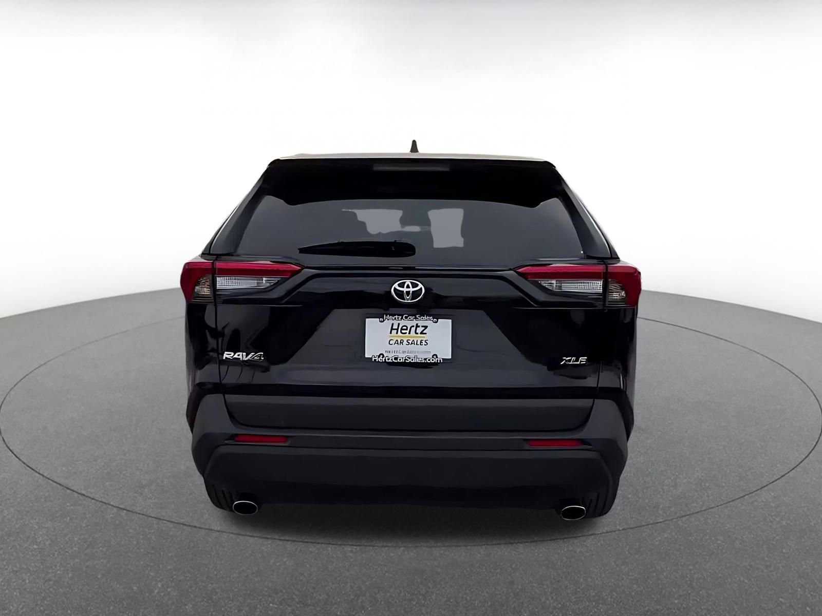 Thumbnail: 2025 Toyota RAV4 - 12