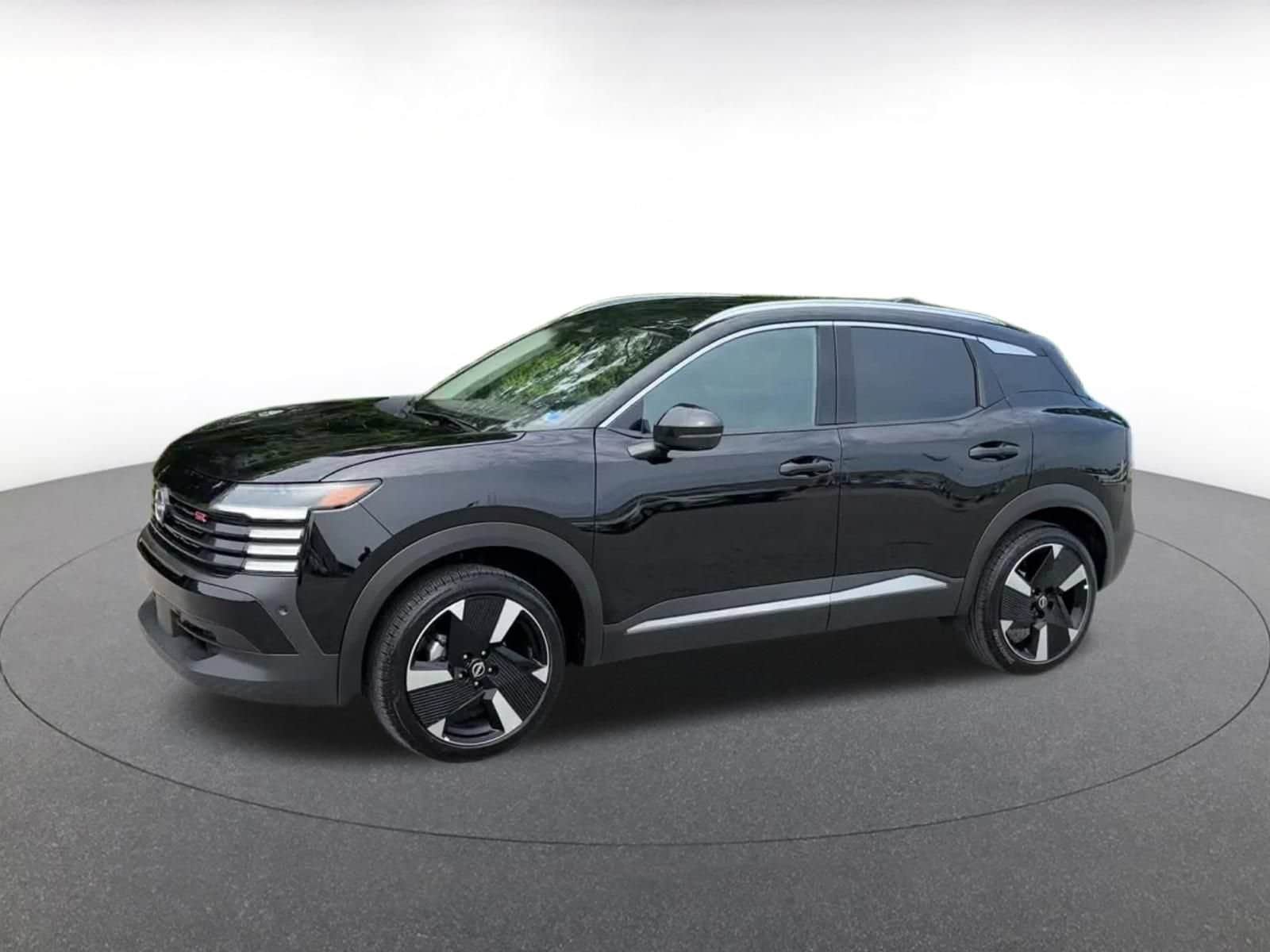 Thumbnail: 2026 Nissan Kicks - 8