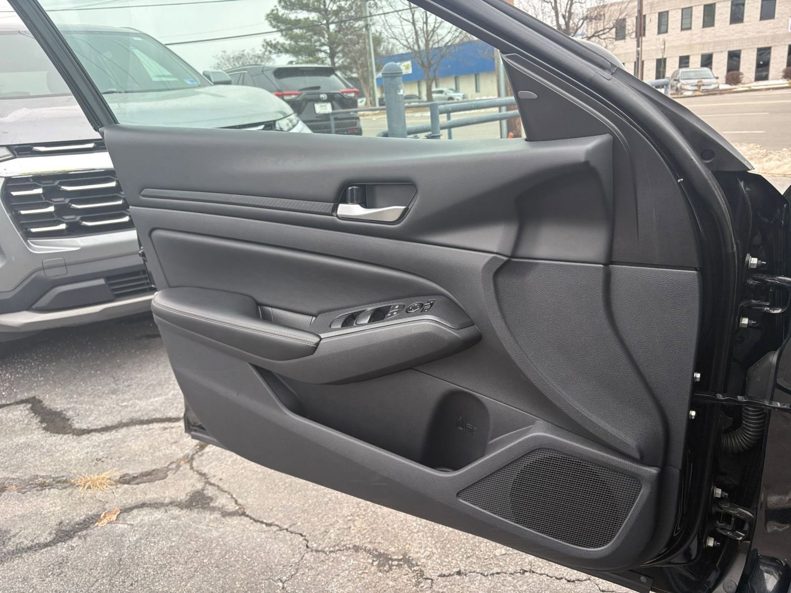 Thumbnail: 2025 Nissan Altima - 18