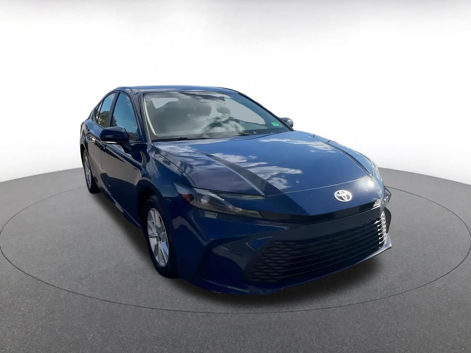 Thumbnail: 2025 Toyota Camry - 3