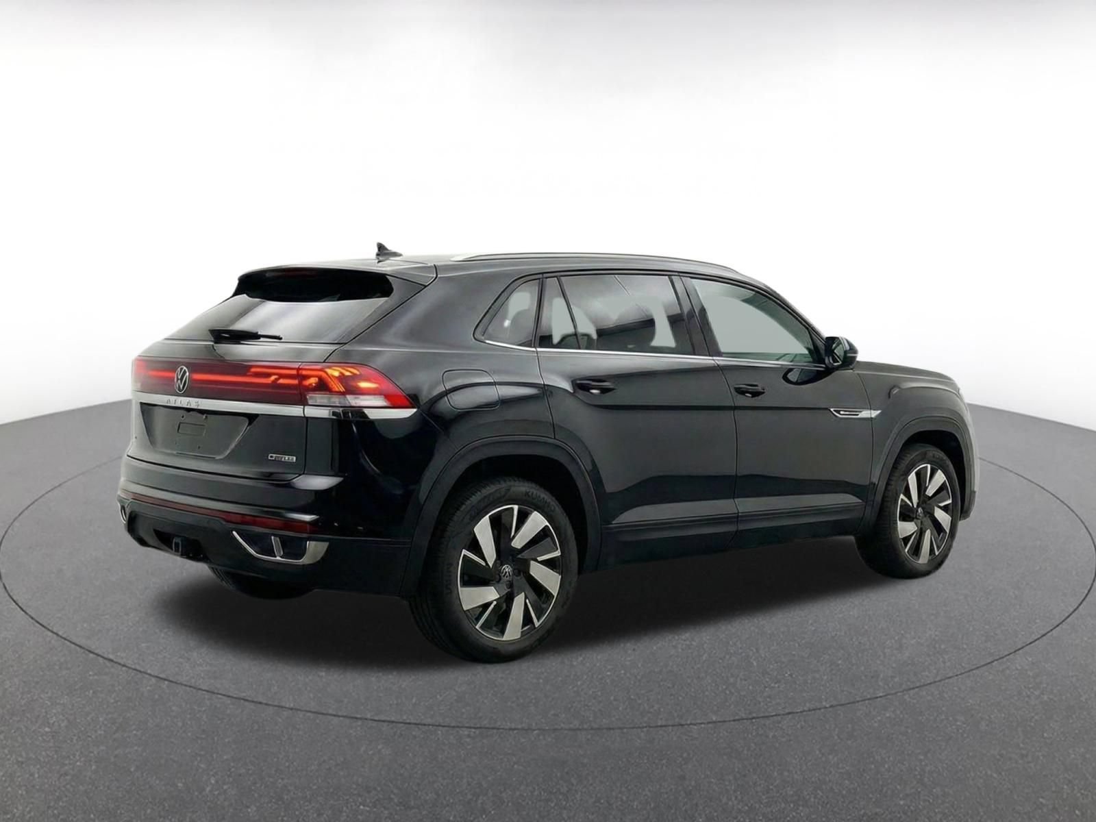 Thumbnail: 2026 Volkswagen Atlas - 10