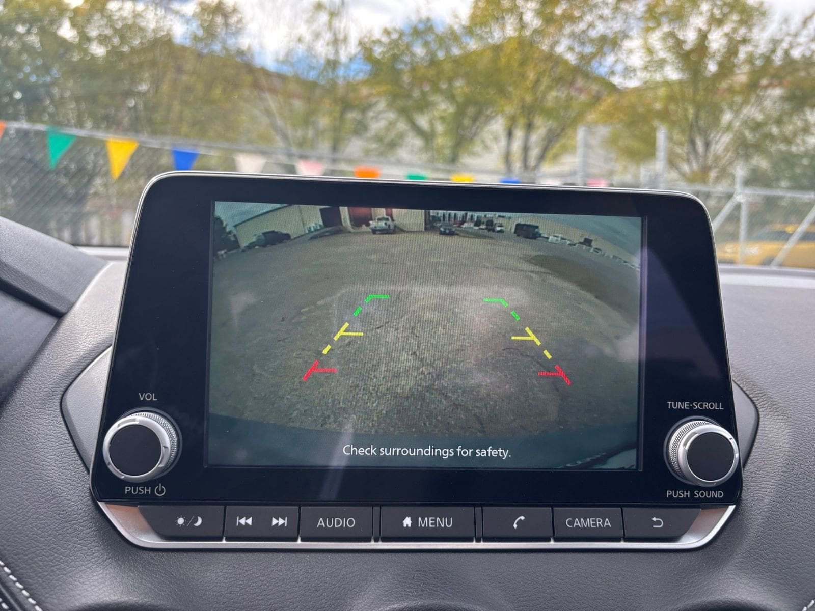 Thumbnail: 2024 Nissan Sentra - 17