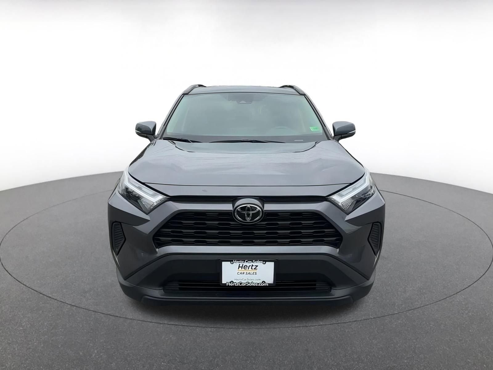2024 Toyota RAV4 XLE 5