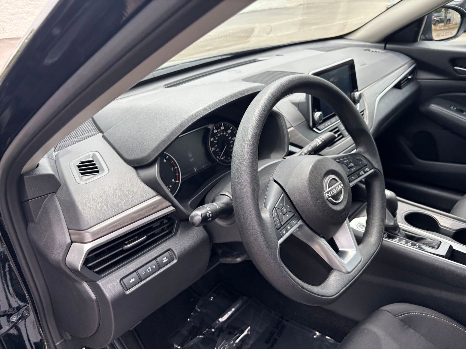 Thumbnail: 2025 Nissan Altima - 35