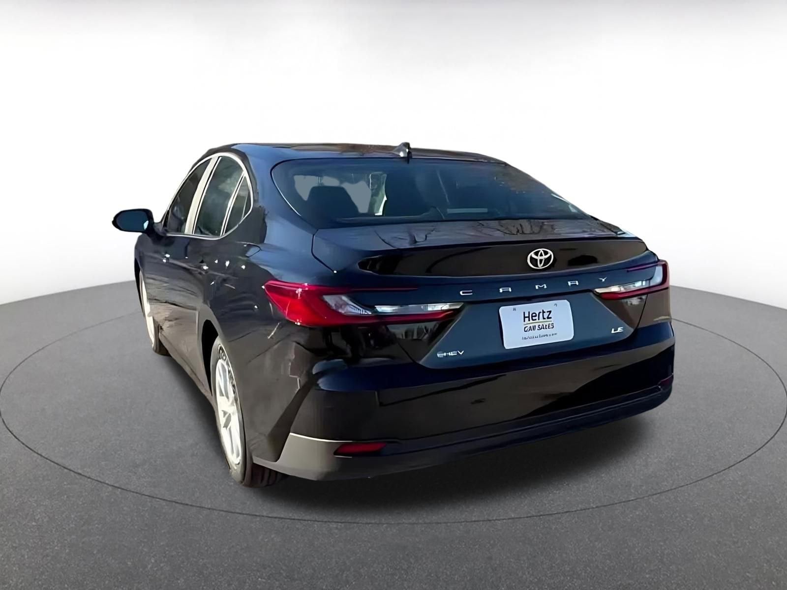 Thumbnail: 2025 Toyota Camry - 10