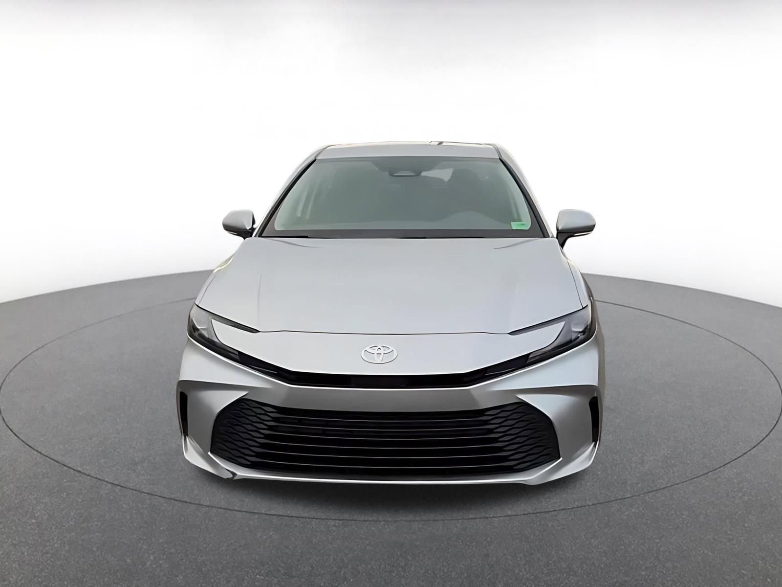 Thumbnail: 2025 Toyota Camry - 4