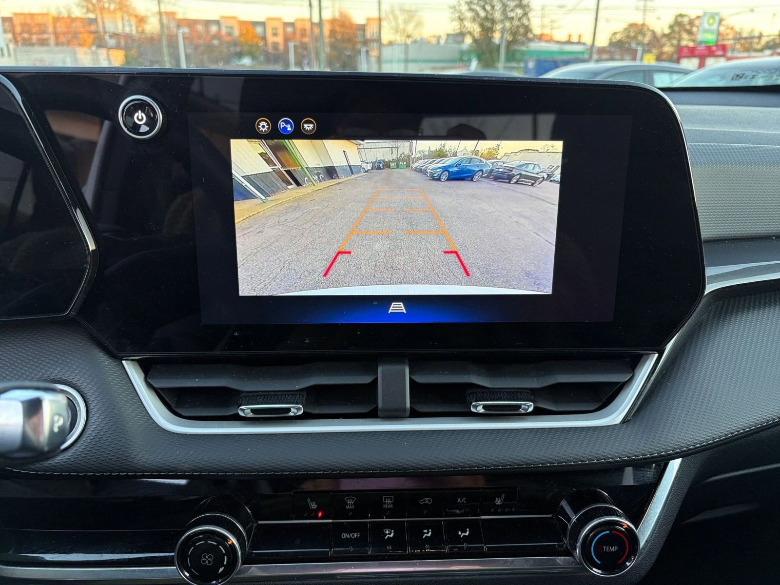 Thumbnail: 2025 Chevrolet Equinox - 17