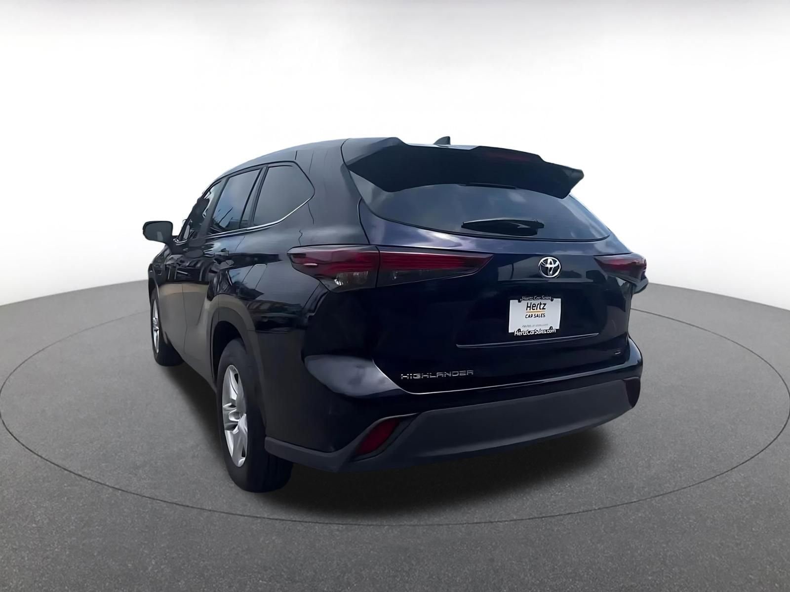 Thumbnail: 2025 Toyota Highlander - 11