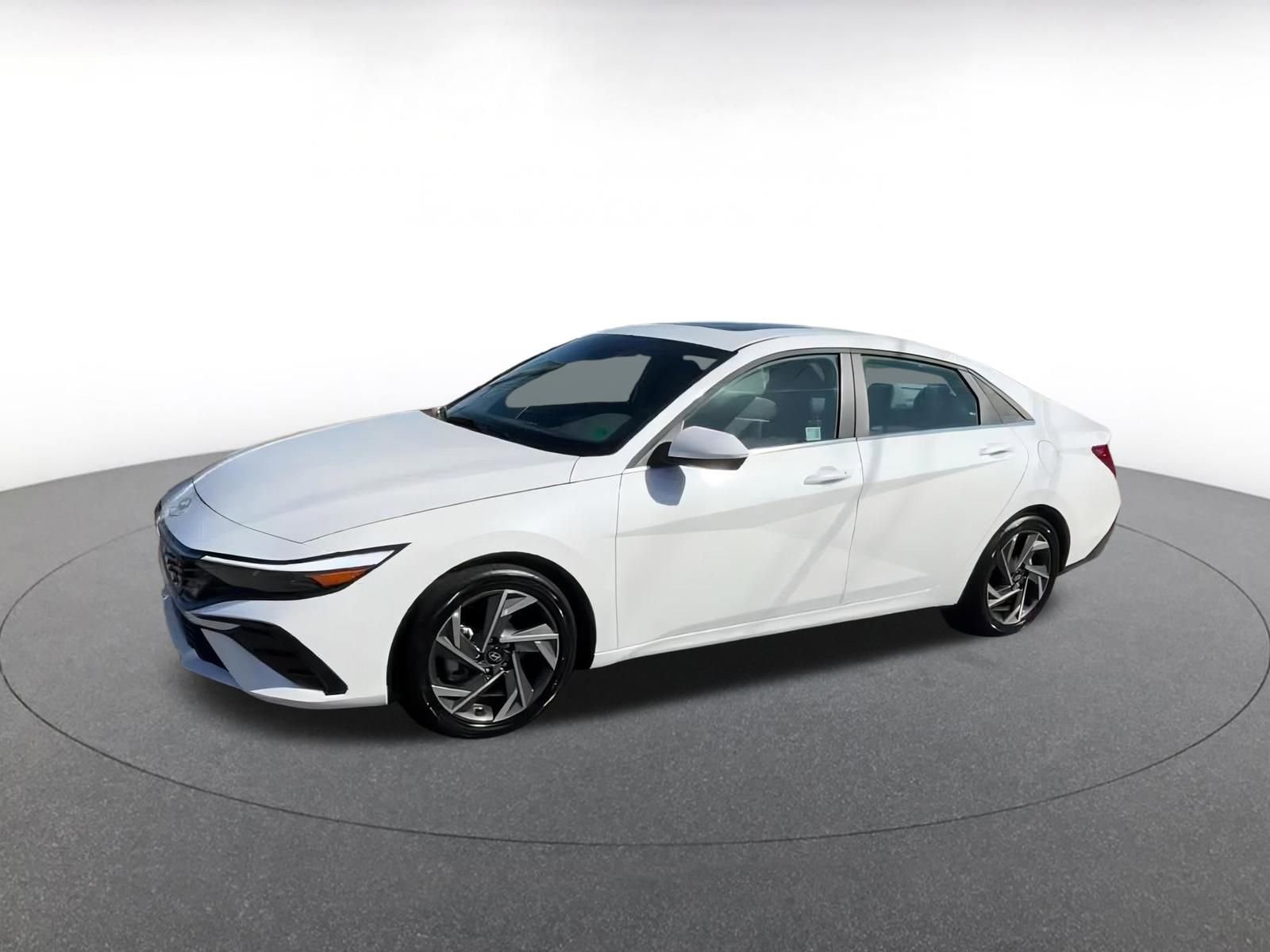 Thumbnail: 2025 Hyundai Elantra - 8