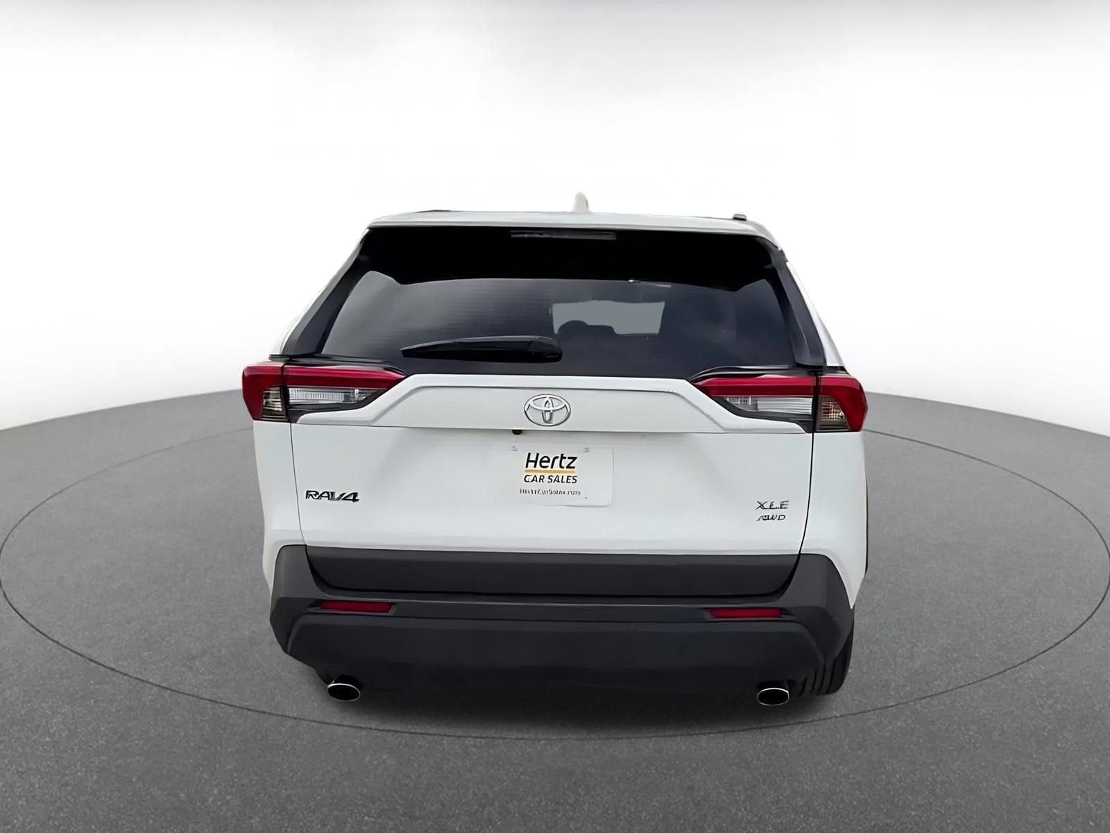 Thumbnail: 2025 Toyota RAV4 - 12