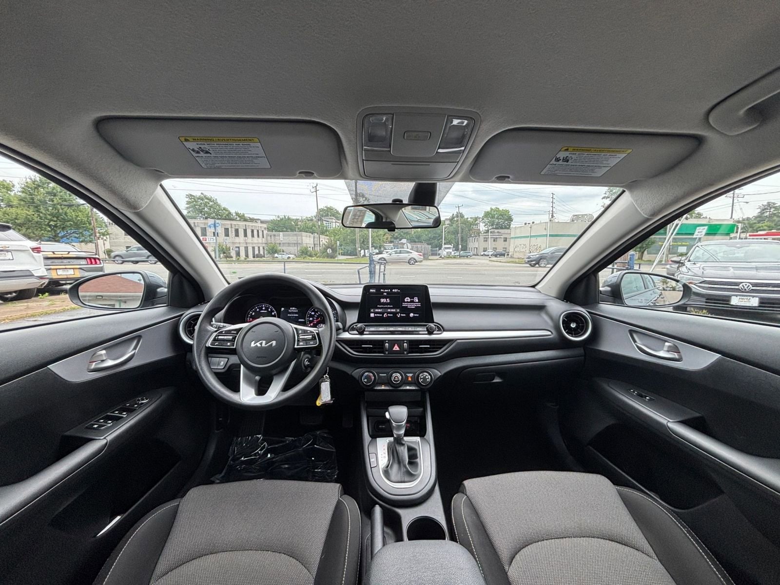 2024 Kia Forte LXS 31