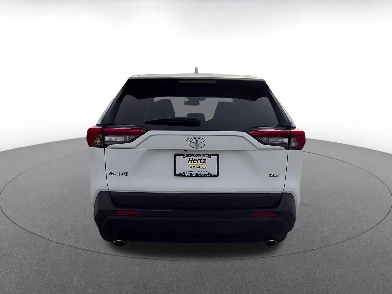 Thumbnail: 2025 Toyota RAV4 - 12