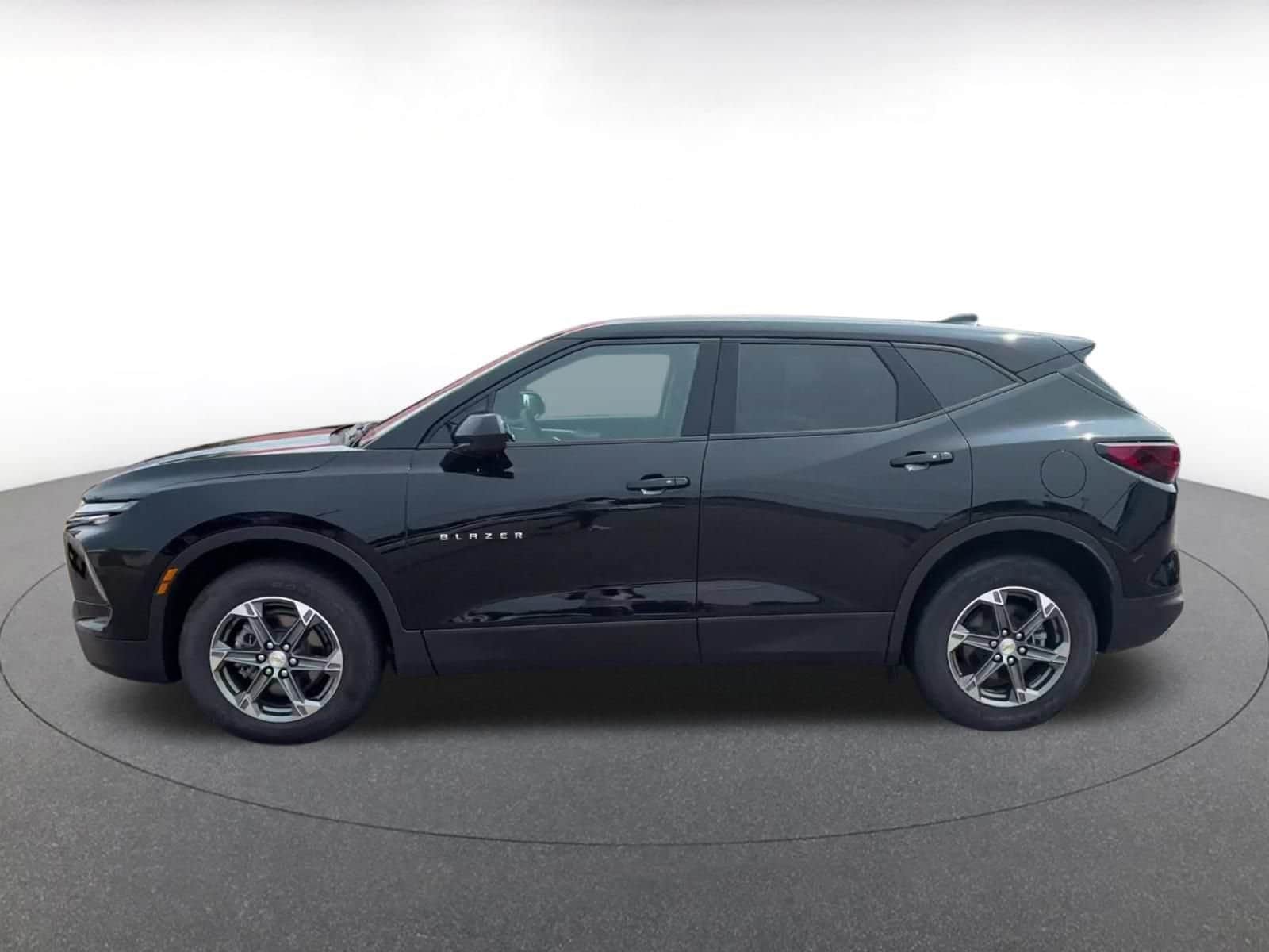 Thumbnail: 2025 Chevrolet Blazer - 9