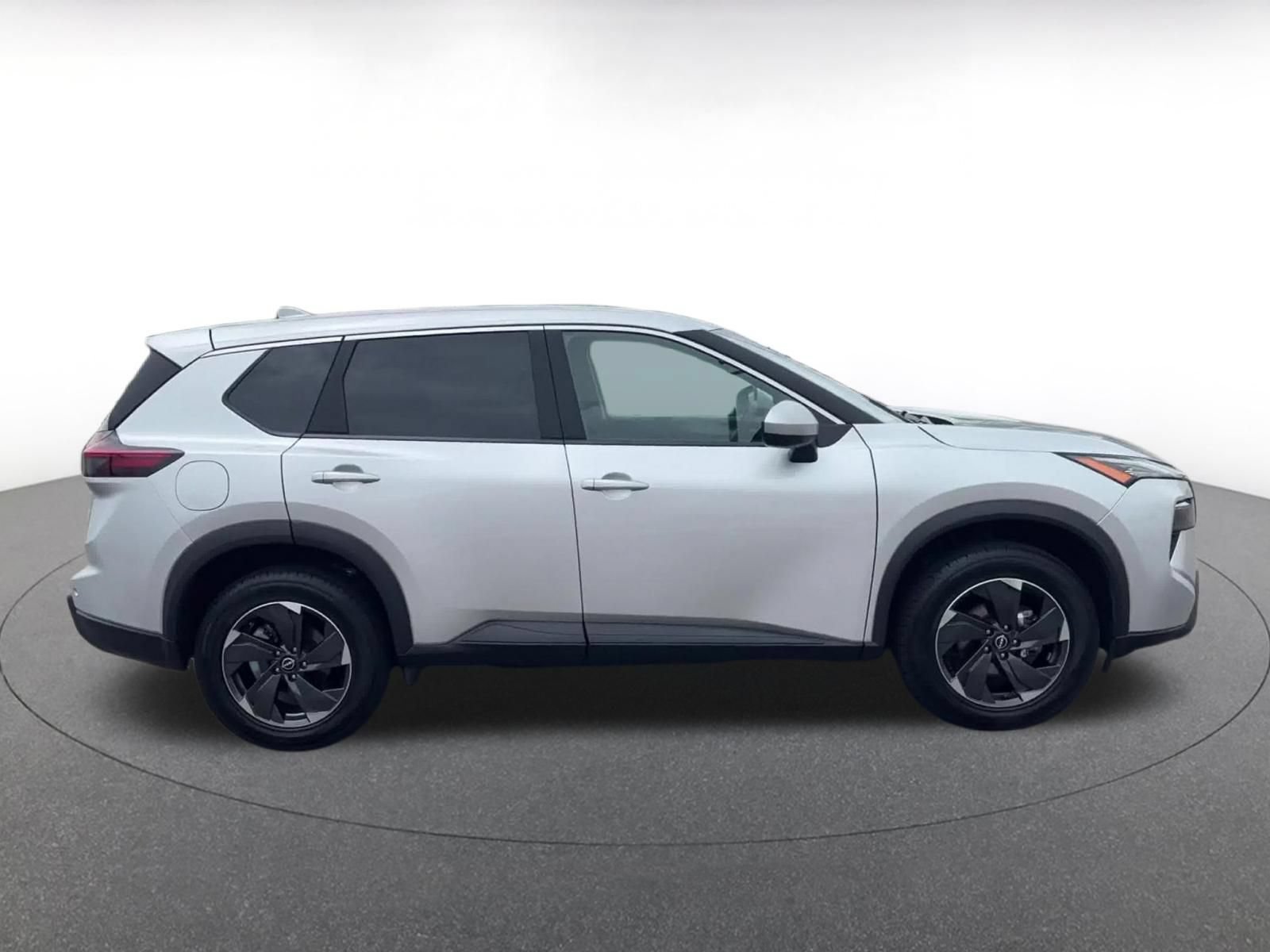 Thumbnail: 2025 Nissan Rogue - 13