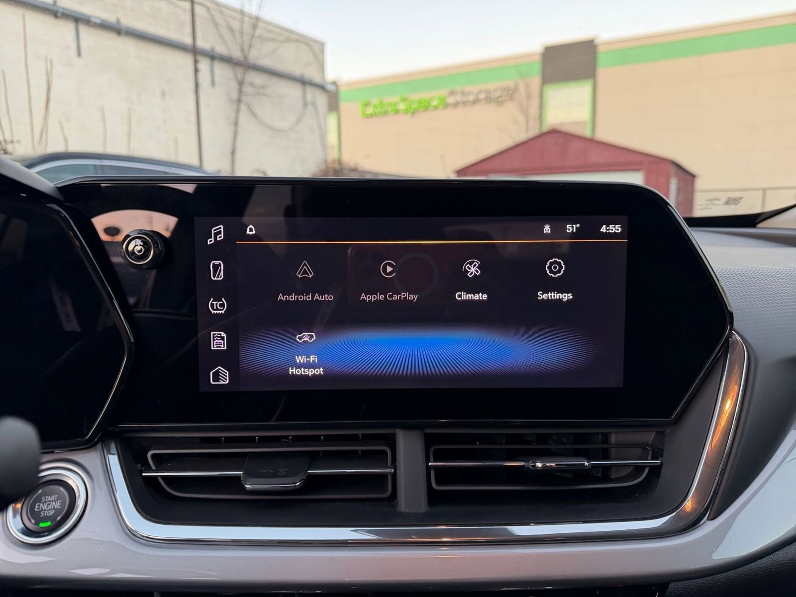 Thumbnail: 2025 Chevrolet Trax - 21