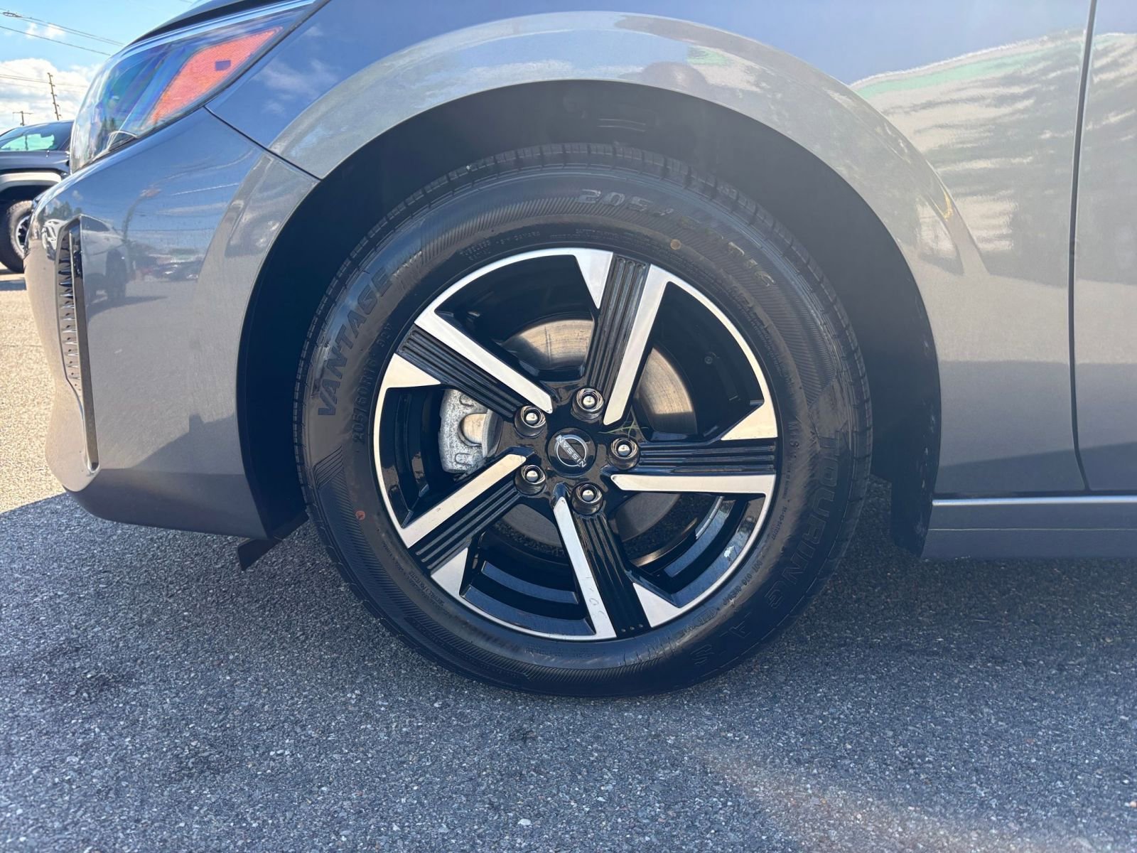 Thumbnail: 2024 Nissan Sentra - 28