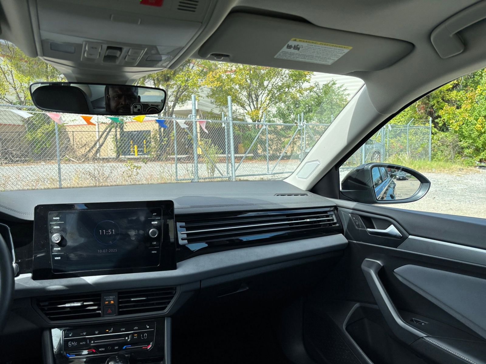 Thumbnail: 2025 Volkswagen Jetta - 34