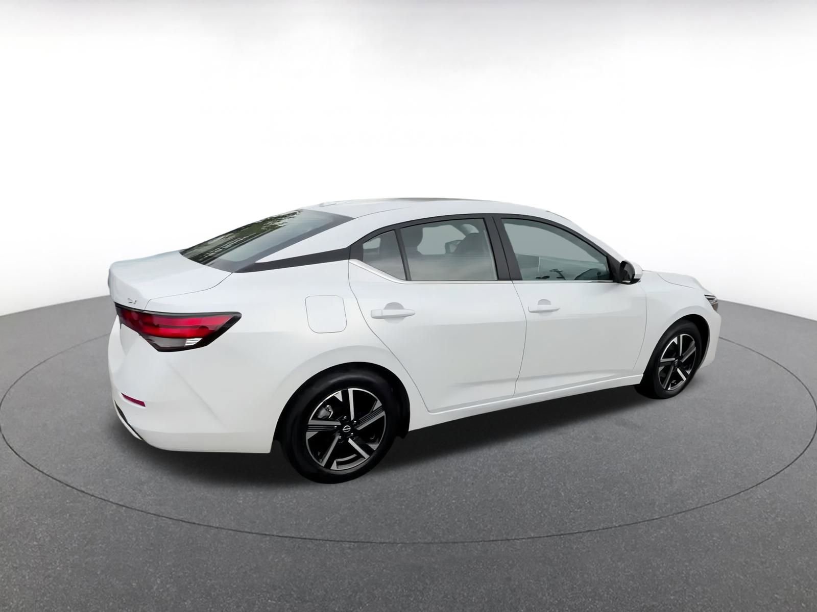 Thumbnail: 2024 Nissan Sentra - 15