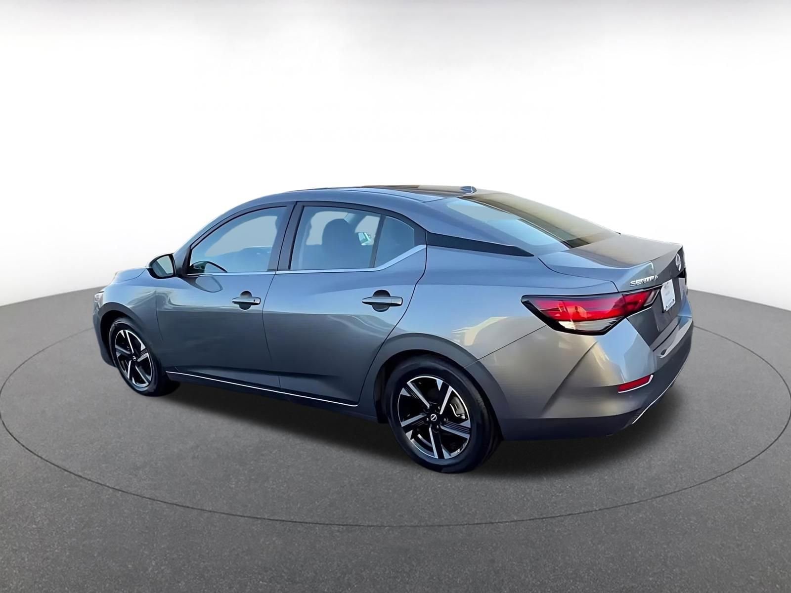 Thumbnail: 2025 Nissan Sentra - 10