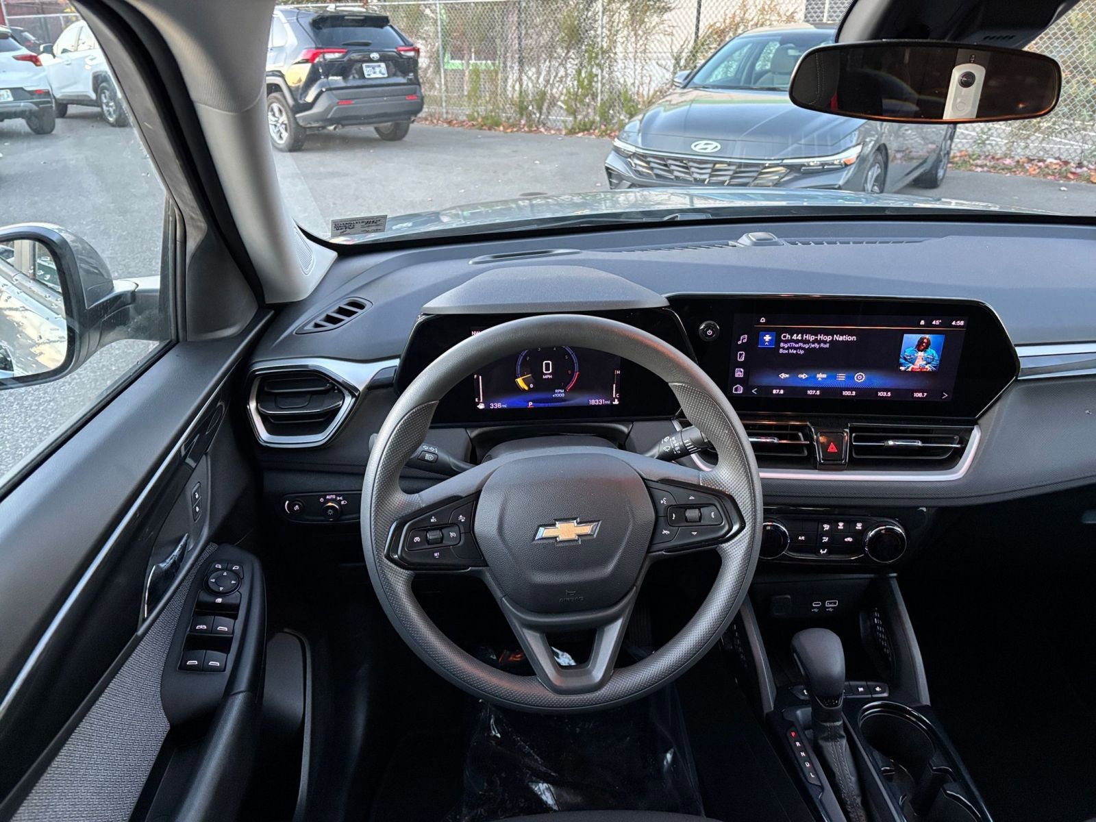 Thumbnail: 2025 Chevrolet TrailBlazer - 32