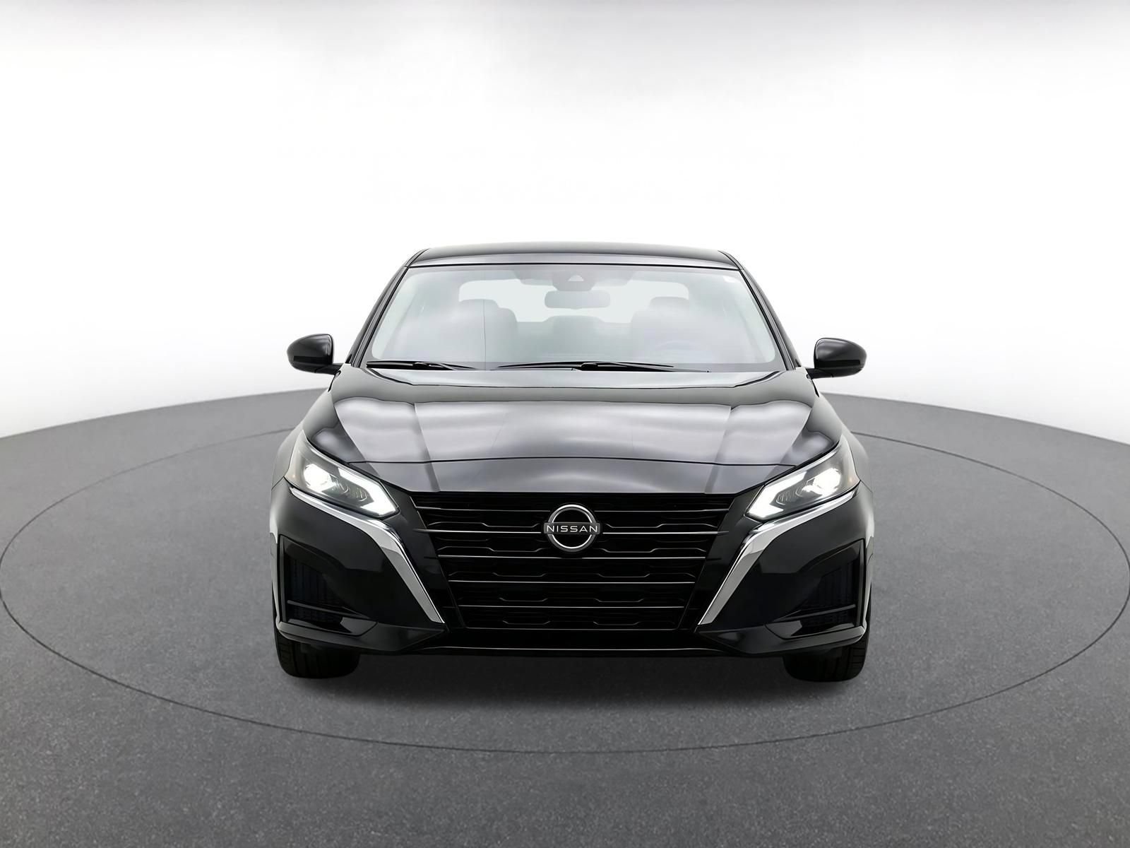 Thumbnail: 2025 Nissan Altima - 2